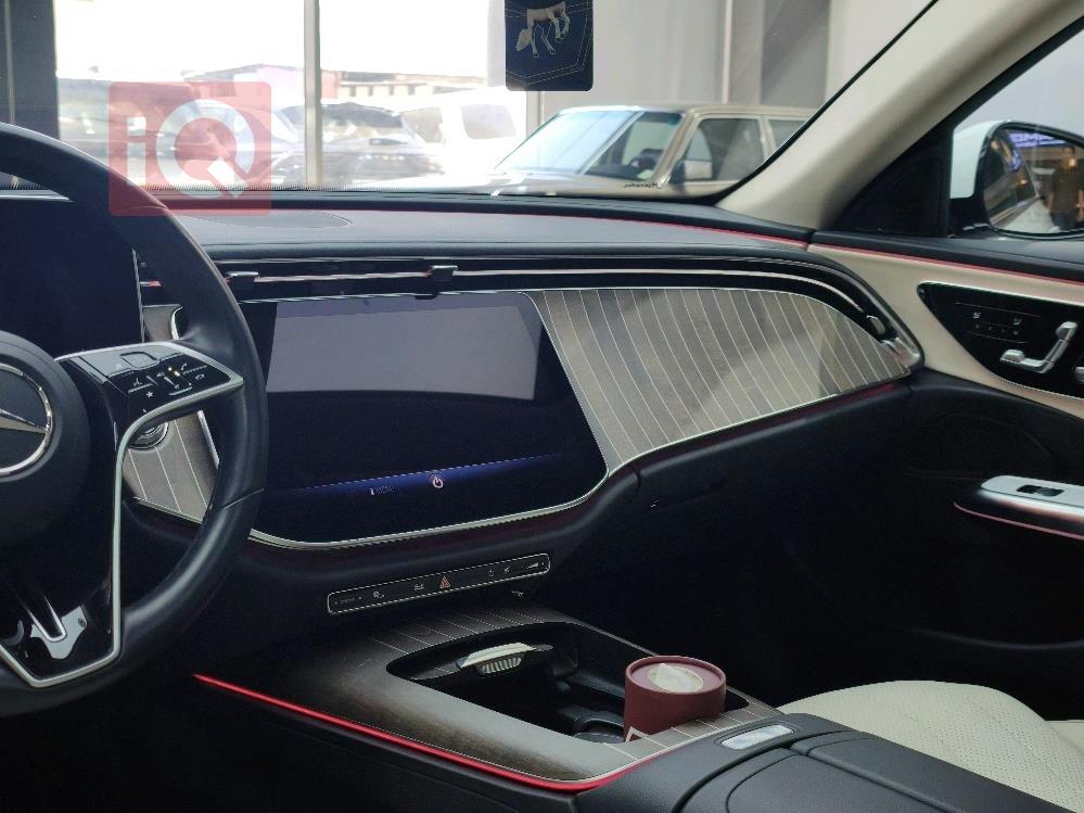 مرسيدس بنز E-Class